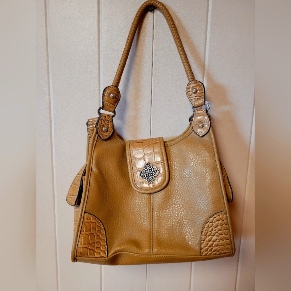 Unkwn Caramel bag